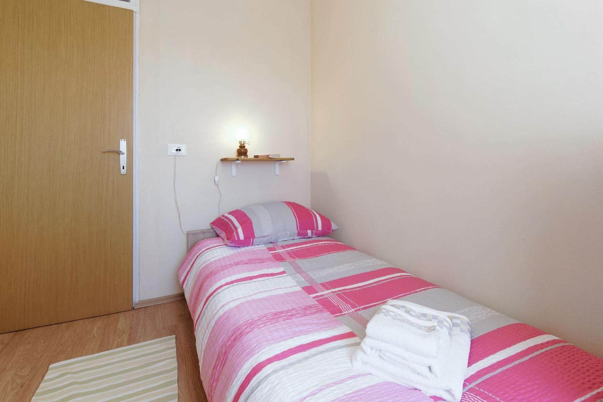 Apartments Viola By Rent Istria Momjan Eksteriør bilde