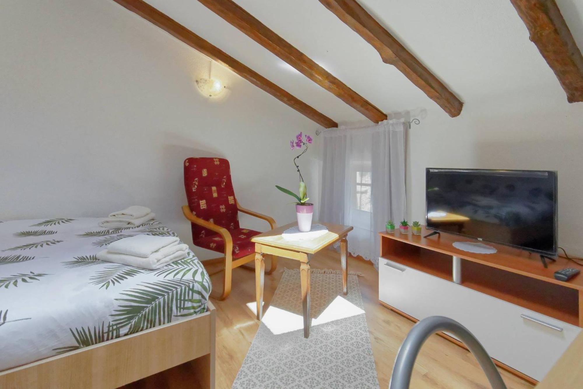 Apartments Viola By Rent Istria Momjan Eksteriør bilde